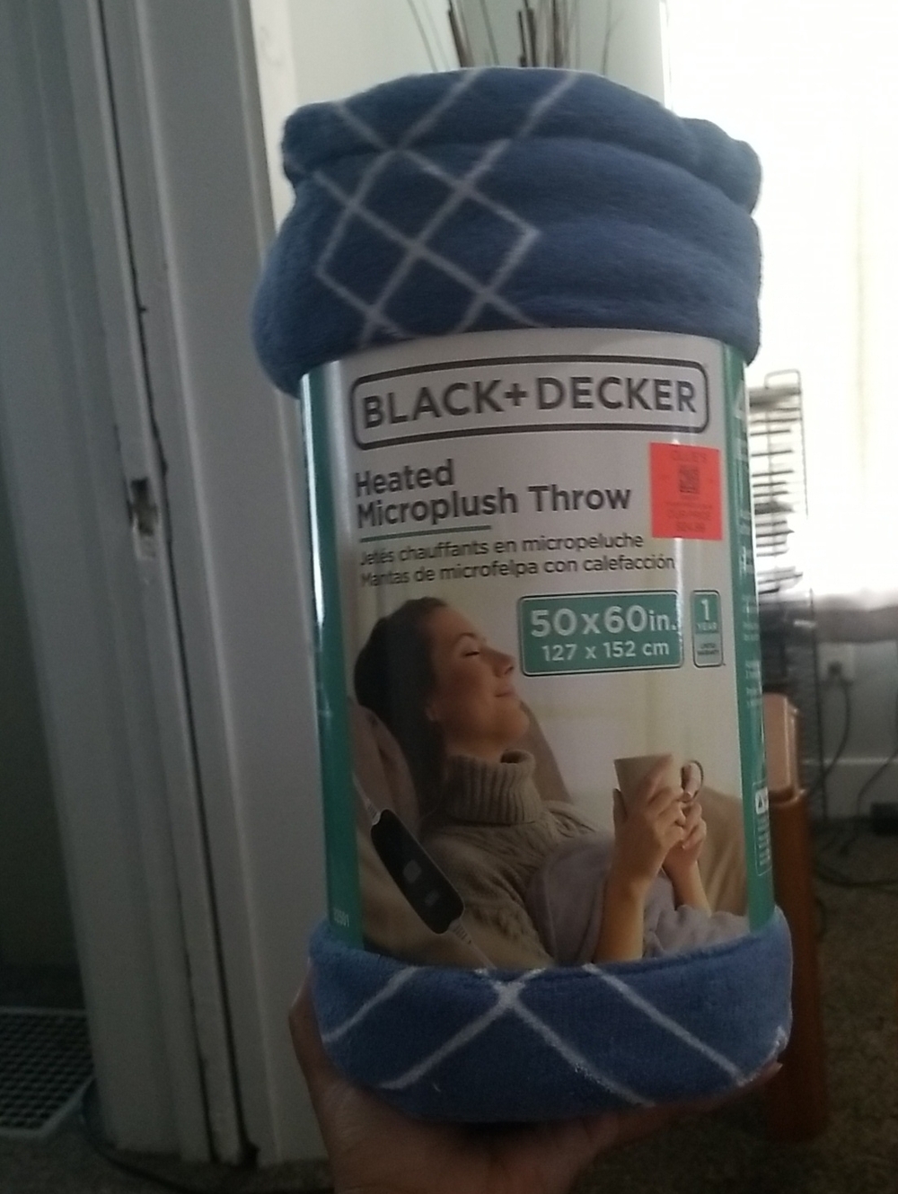 Black + Decker Heated Microplush Throw 50" × 60"